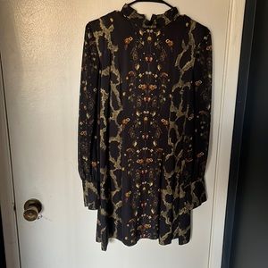 Beautiful Isla Osmosis All Saints mini. Perfect fall dresses with boots.